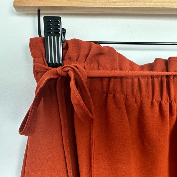 SHEIN Paper Bag Waist Split Thigh Knot Front Skirt. Burnt Orange. Size Small - Picture 6 of 9